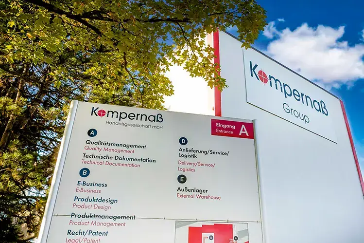 Team at Kompernass